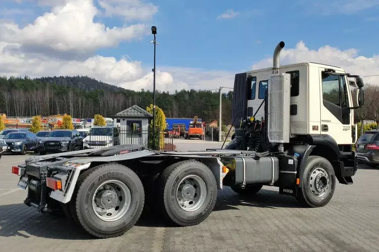 Iveco Trakker 26.410 6x4 Manual Mały Przebieg tylko-46000km zdjęcie 14