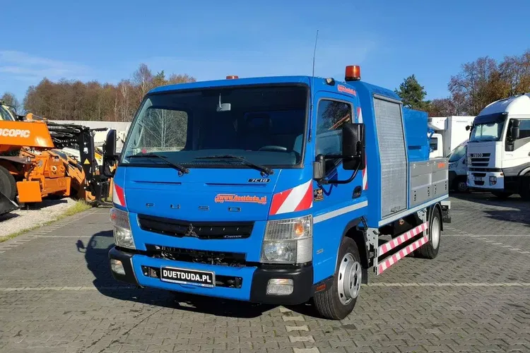 Mitsubishi Canter 7C18 3.0/150 KM Asenizcyjny zdjęcie 15