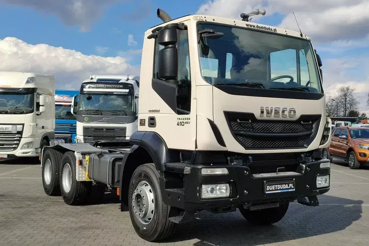 Iveco Trakerr 26.410 6x4 Manual Mały Przebieg tylko-46000km zdjęcie 4