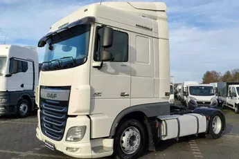 DAF XF 106.460 Euro 6 LowDeck Mega