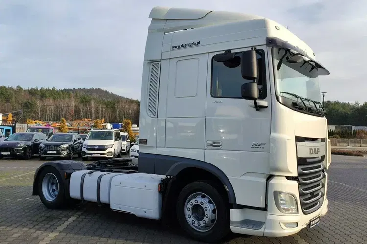 DAF XF 106.460 Euro 6 LowDeck Mega zdjęcie 7