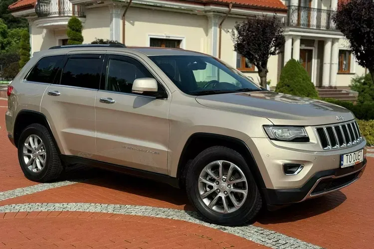 Jeep grand-cherokee zdjęcie 8