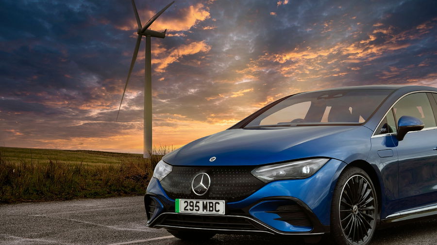 Mercedes EQE 350 90.5kWh 4-Matic AMG Line zdjęcie 