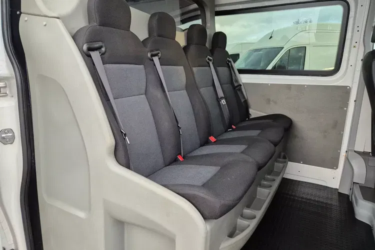 Volkswagen Crafter L4H2 124999zł NETTO Brygadówka 7 osób 2.0TDi/140KM zdjęcie 24