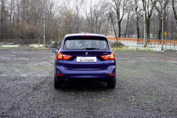 BMW seria-2 zdjęcie 9