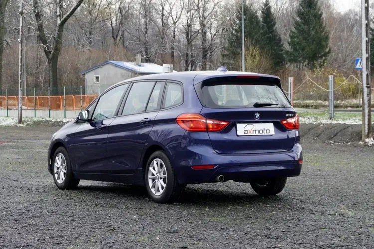BMW seria-2 zdjęcie 11