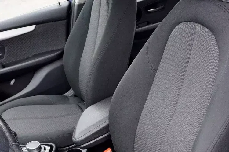 BMW seria-2 zdjęcie 14