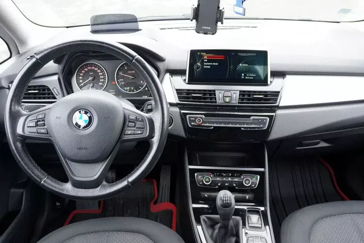 BMW seria-2 zdjęcie 15