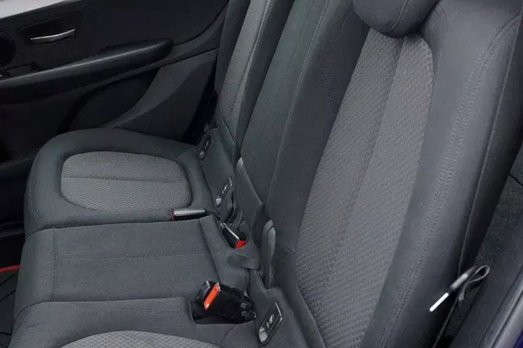 BMW seria-2 zdjęcie 16