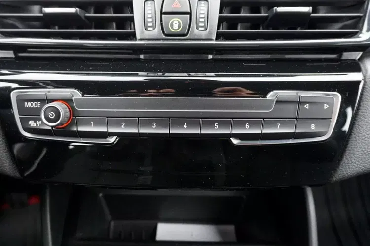 BMW seria-2 zdjęcie 17