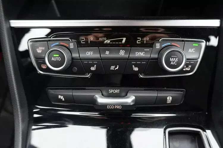 BMW seria-2 zdjęcie 18