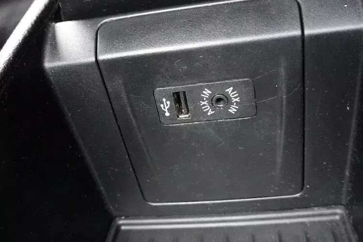 BMW seria-2 zdjęcie 31