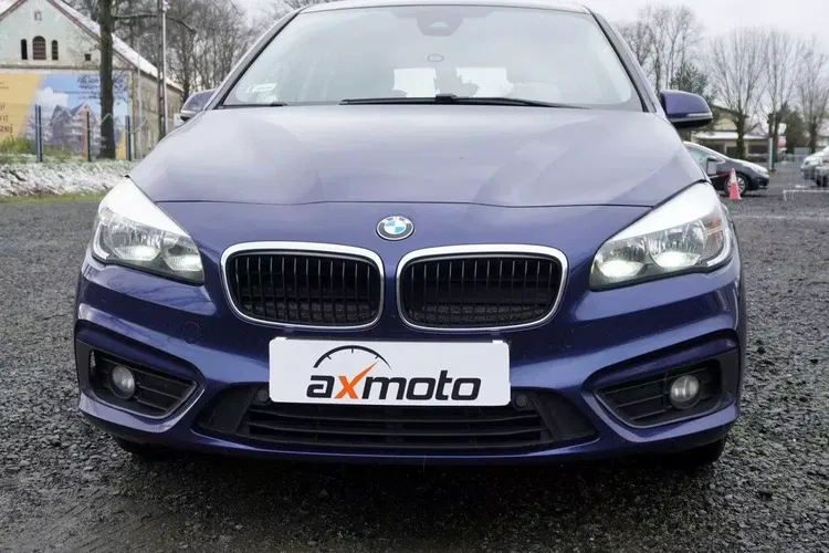 BMW seria-2 zdjęcie 8