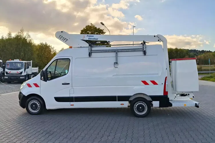 Renault MASTER / PODNOŚNIK KOSZOWY / ZWYŻKA 12M / zdjęcie 5