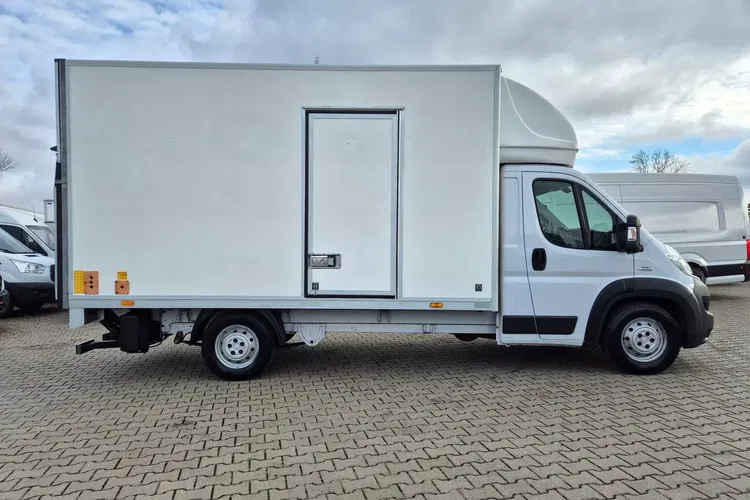 Fiat Ducato Kontener 8 ePAL 49999zł NETTO 2.3multiJET/150KM zdjęcie 6