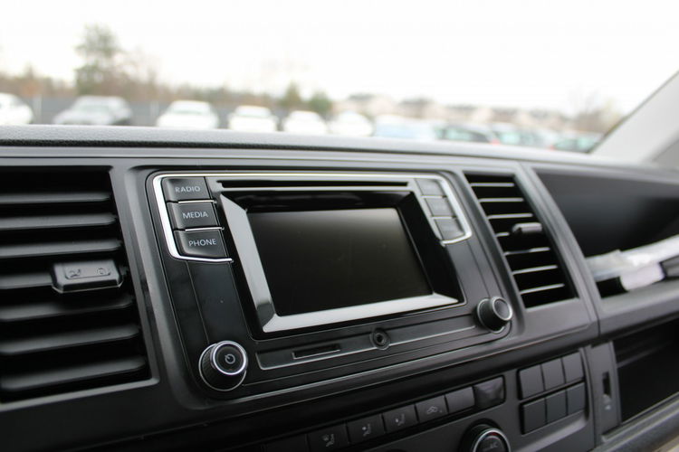 Volkswagen Caravelle Trendline L2 DSG F-vat Salon Polska Gwarancja zdjęcie 23