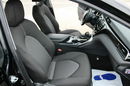 Toyota Camry 2.5 Hybrid e-CTV Comfort F-vat Kamera Gwarancja zdjęcie 15