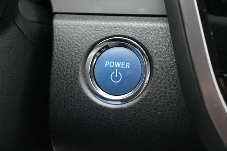 Toyota Camry 2.5 Hybrid e-CTV Comfort F-vat Kamera Gwarancja zdjęcie 26