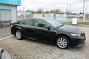 Toyota Camry 2.5 Hybrid e-CTV Comfort F-vat Kamera Gwarancja zdjęcie 4