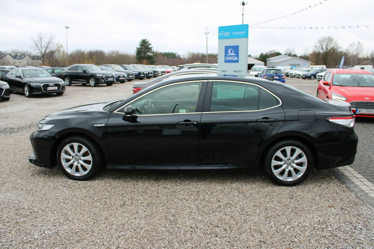Toyota Camry 2.5 Hybrid e-CTV Comfort F-vat Kamera Gwarancja zdjęcie 8