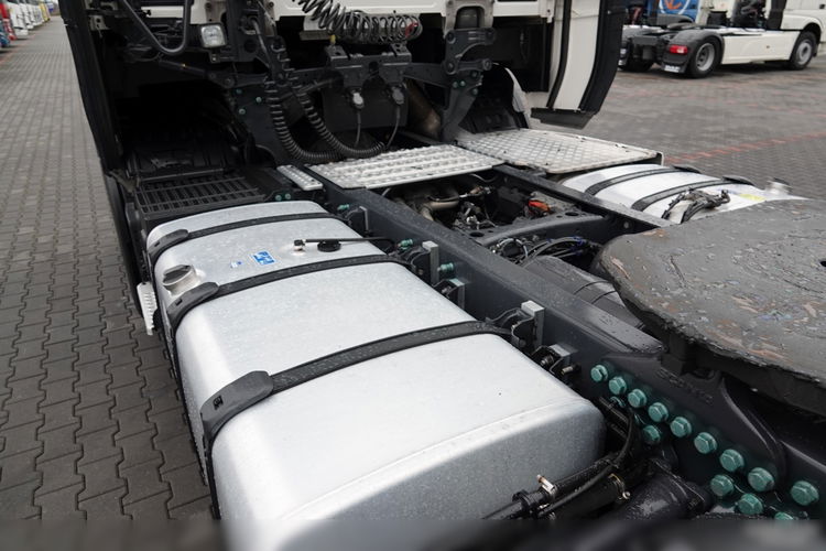 Scania S 530 / V8 / RETARDER / NAVI / PO ZŁOTYM KONTRAKCIE SERWISOWYM  zdjęcie 14