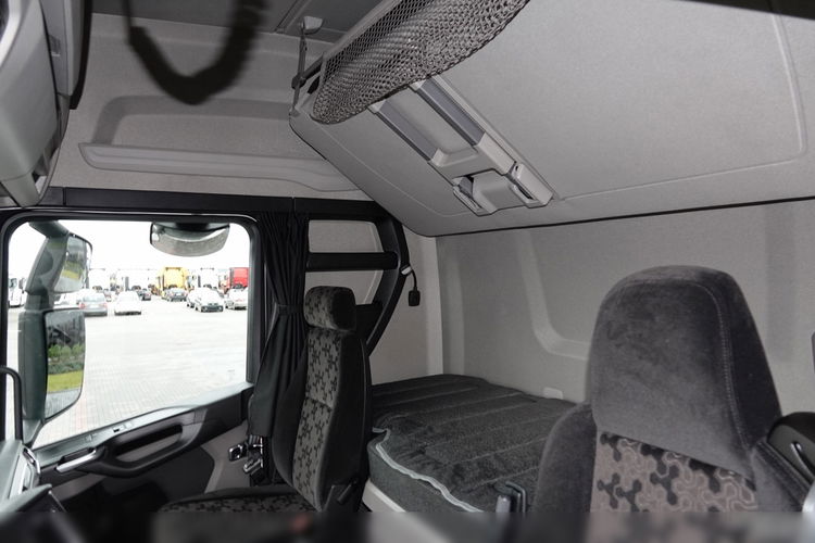 Scania S 530 / V8 / RETARDER / NAVI / PO ZŁOTYM KONTRAKCIE SERWISOWYM  zdjęcie 26