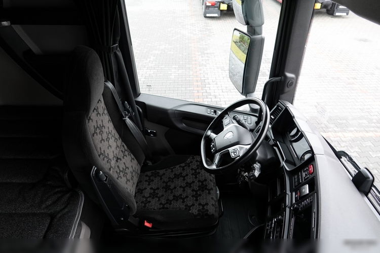 Scania S 530 / V8 / RETARDER / NAVI / PO ZŁOTYM KONTRAKCIE SERWISOWYM  zdjęcie 28