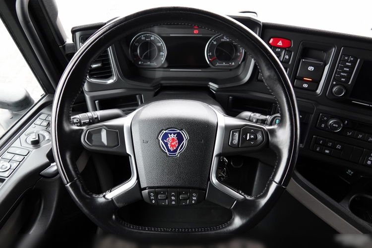 Scania S 530 / V8 / RETARDER / NAVI / PO ZŁOTYM KONTRAKCIE SERWISOWYM  zdjęcie 29