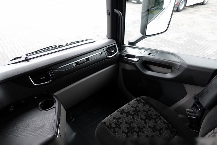Scania S 530 / V8 / RETARDER / NAVI / PO ZŁOTYM KONTRAKCIE SERWISOWYM  zdjęcie 33