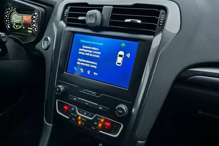 Ford mondeo zdjęcie 24