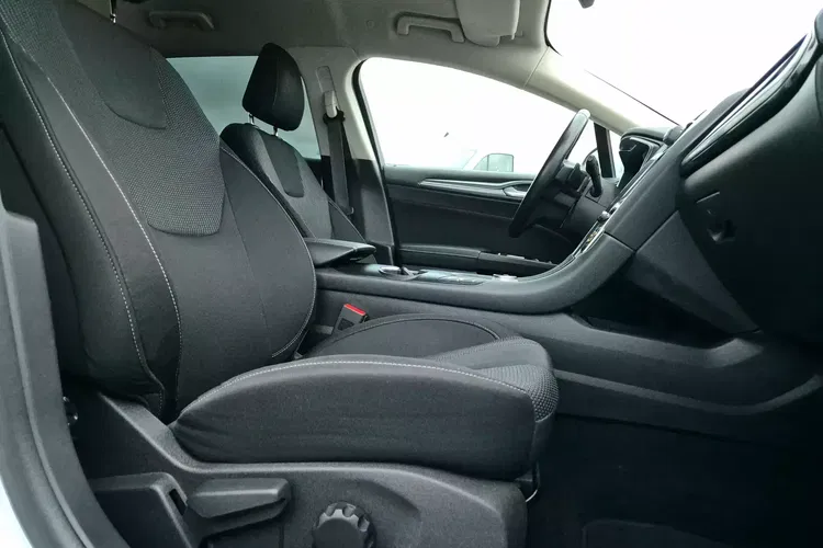 Ford mondeo zdjęcie 28