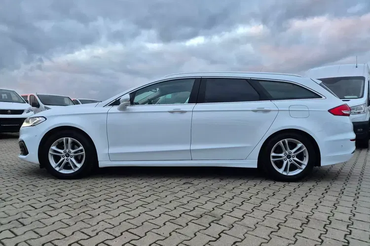 Ford mondeo zdjęcie 4