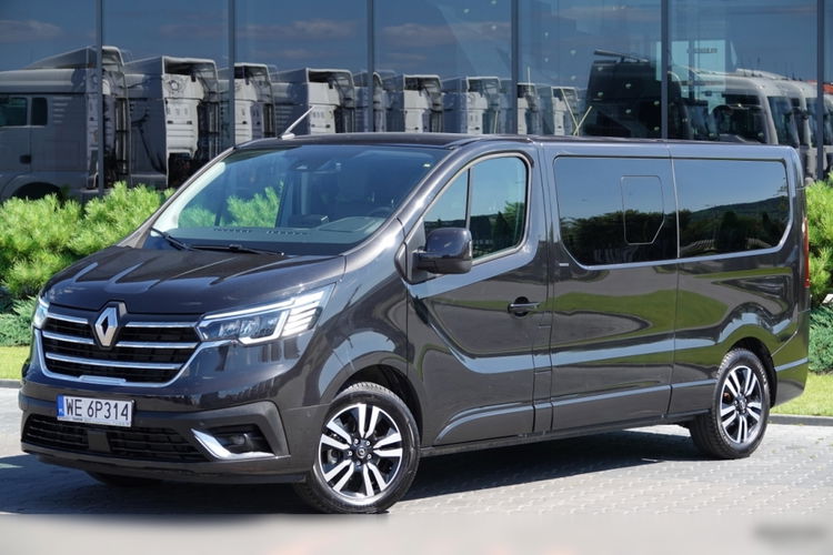 Renault Trafic III Grand Space Class zdjęcie 2