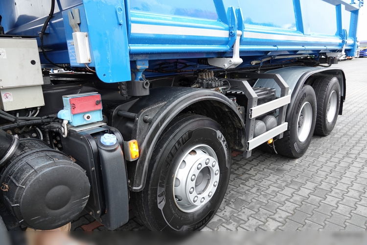 Renault KERAX 430 / 8x4 / WYWROTKA / HYDROBURTA / HYDROKLAPA / BORDMATIC / EURO 5 EEV zdjęcie 15