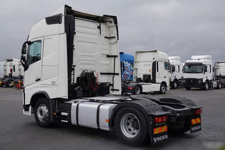 Volvo FH 460 / OPONY 100 % / SPROWADZONY / MAŁY PRZEBIEG / PO KONTRAKCIE SERWISOWYM  zdjęcie 8