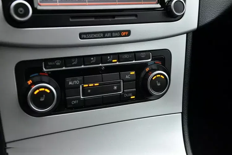 Volkswagen Passat CC zdjęcie 34