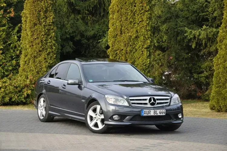Mercedes Klasa C zdjęcie 2
