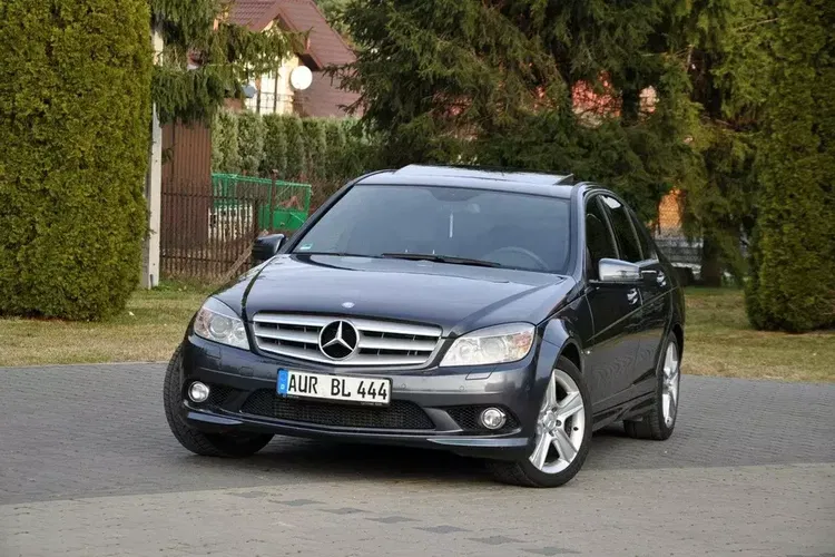 Mercedes Klasa C zdjęcie 8