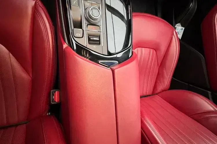 Maserati Levante zdjęcie 14