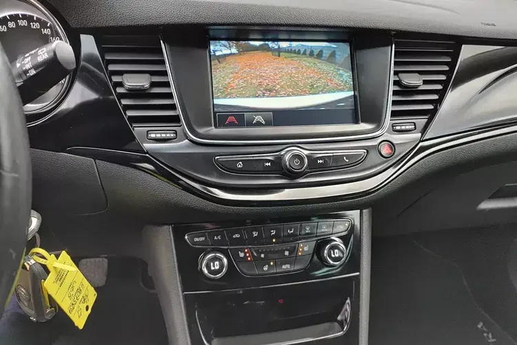 Opel Astra zdjęcie 22