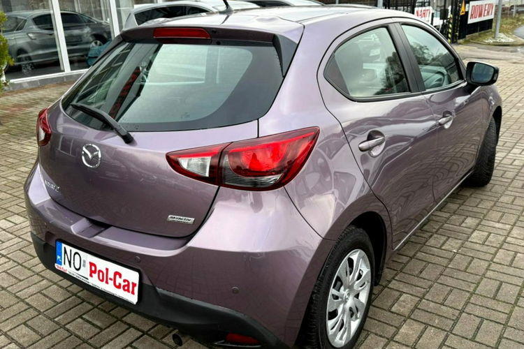 Mazda 2 , czysty , zadbany, zarejestrowany zdjęcie 8