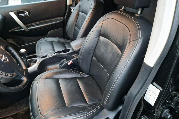 Nissan Qashqai+2 7-osobowy. Skóra. Navi. Kamera. Panorama dach. zdjęcie 17