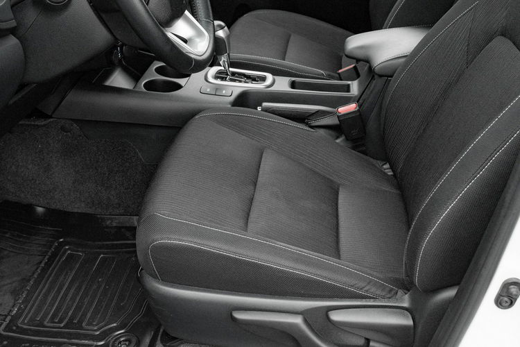 Toyota Hilux 2.4 D-4D Double Cab 4x4 Podgrz.f K.cofania Salon PL zdjęcie 14