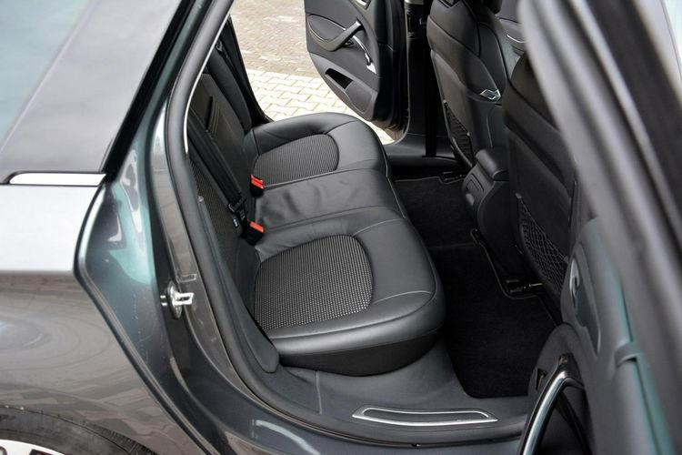 Citroen C5 2.0HDI(180KM) Skóry Bi-Xenon Ledy Navi Kamera Masaże Hydro z Niemiec zdjęcie 16