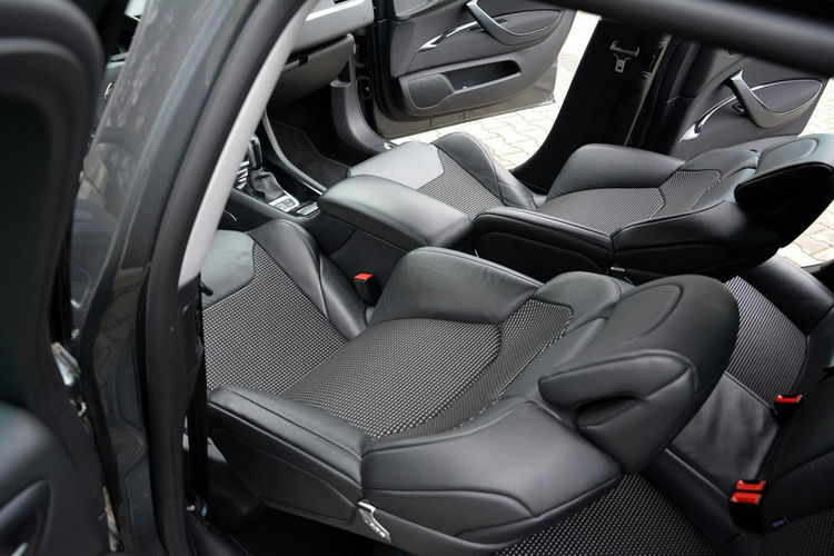 Citroen C5 2.0HDI(180KM) Skóry Bi-Xenon Ledy Navi Kamera Masaże Hydro z Niemiec zdjęcie 22