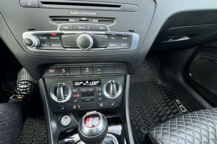 Audi RS Q3 310KM QUATTRO LEDY BI XENON PIKOWANA SKÓRA PANORAMA ŚLICZNY GWARANCJA zdjęcie 22