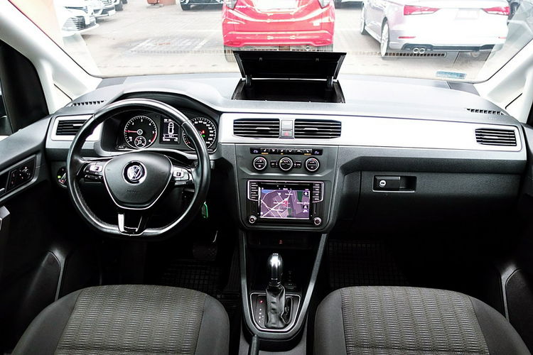 Volkswagen Caddy MAXi Automat 150KM FulLed NAVI ACC 3Lata GWAR. I-wł Kraj Bezwyp F23% 4x2 zdjęcie 12