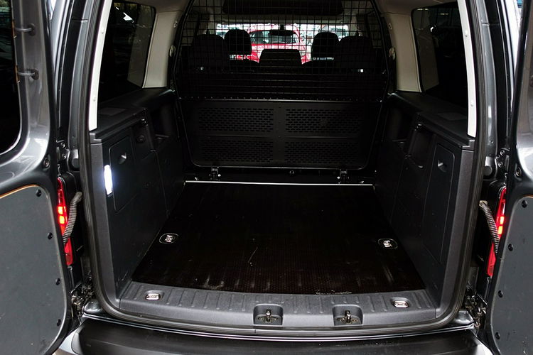 Volkswagen Caddy MAXi Automat 150KM FulLed NAVI ACC 3Lata GWAR. I-wł Kraj Bezwyp F23% 4x2 zdjęcie 14