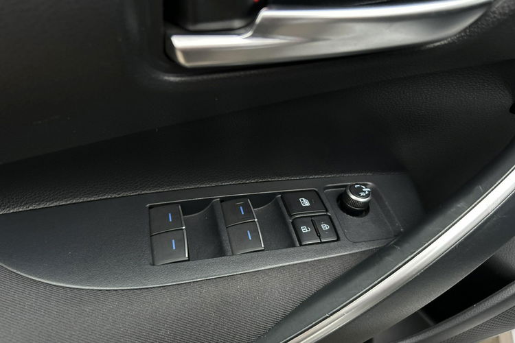 Toyota Corolla 1.5 VVTi 125KM COMFORT, salon Polska, gwarancja, FV23% zdjęcie 18