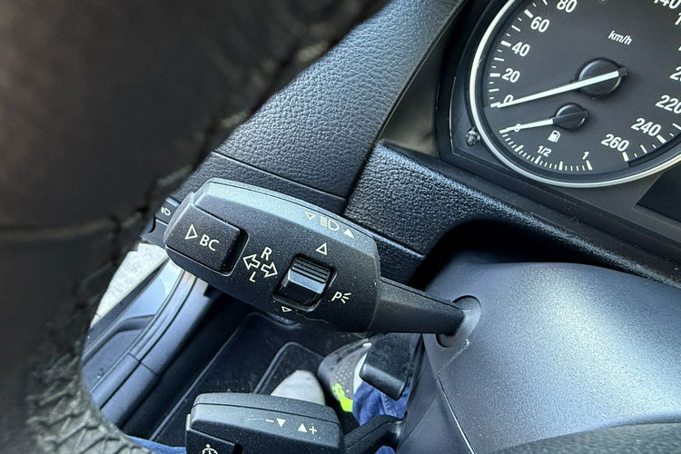 BMW X1 zadbane serwisowane zdjęcie 12